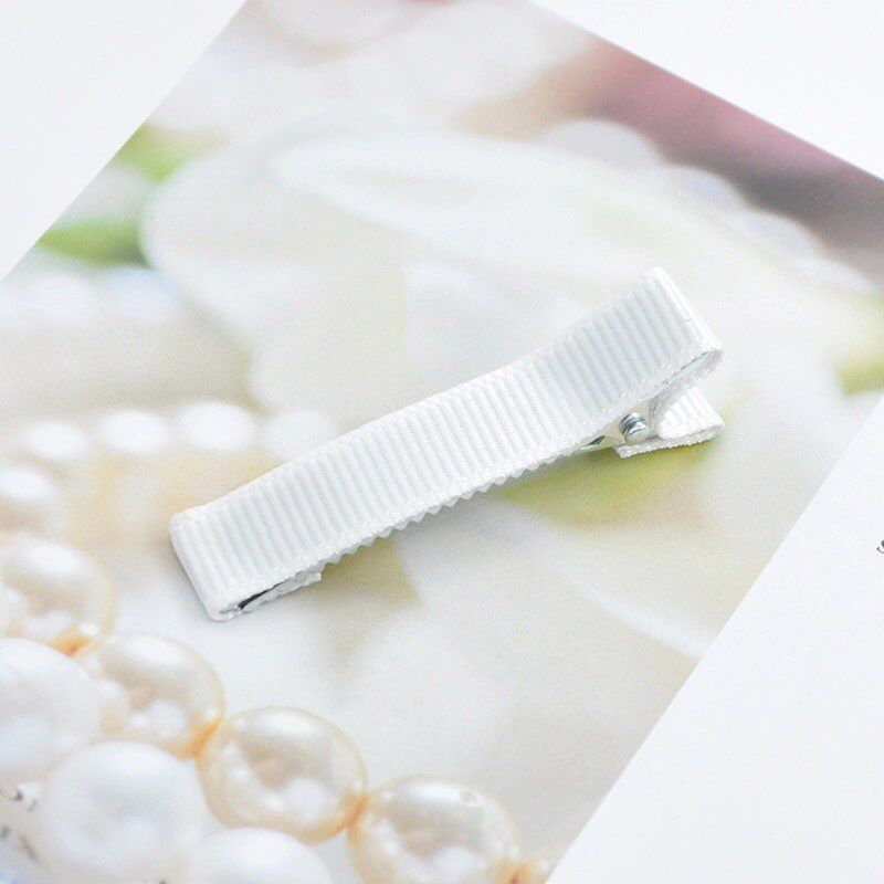 20 sztuk/partia 5cm ryps wstążka pokryte pokryte aligator spinki do włosów podwójne Prong szpilka baza dla DIY dziewczyny dziecko dzieci łuki szpilka: White