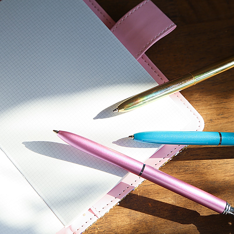 Creativity metal Spinning Ballpoint Pen Luxury Diamond Ball Point Pen 1.0mm Ballpoint Pen Office School Writing Stationery