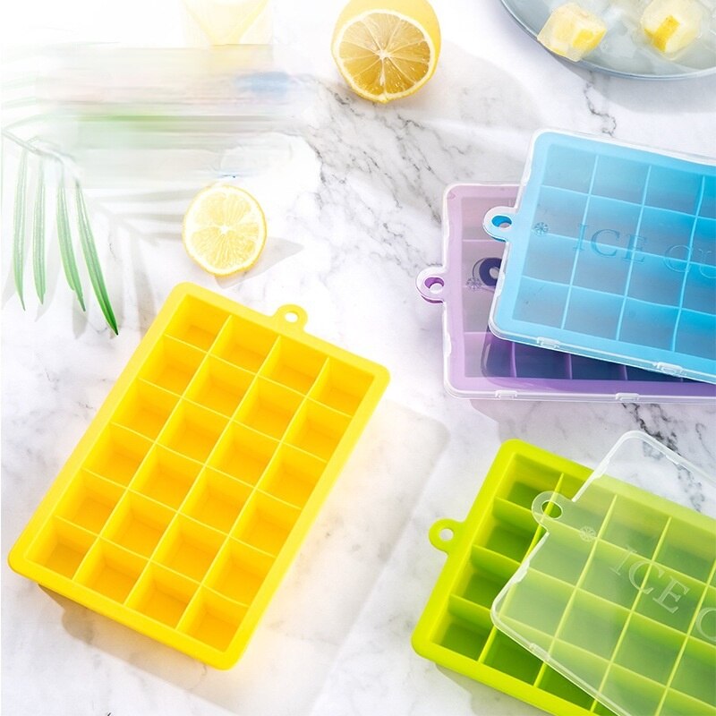 1Pcs Siliconen Ijs Rooster Met Cover 15 / 24 Rooster Huishouden Vierkante Ice Box Zomer Creatieve Jelly Mold Ice cubes