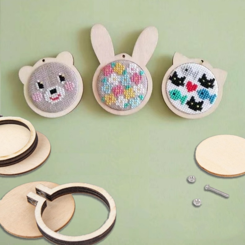 10 pezzi mini cerchio da ricamo anello in legno ciondolo rotondo misto kit telaio punto croce per gioielli portachiavi artigianato accessori per cucire
