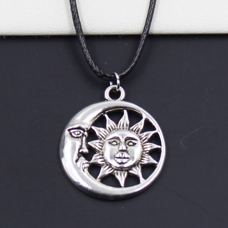 Neue dauerhaft Schwarz Faux Leder Sonne Mond Anhänger Kabel Halsband DIY Halskette retro Boho Tibetischen Silber Farbe