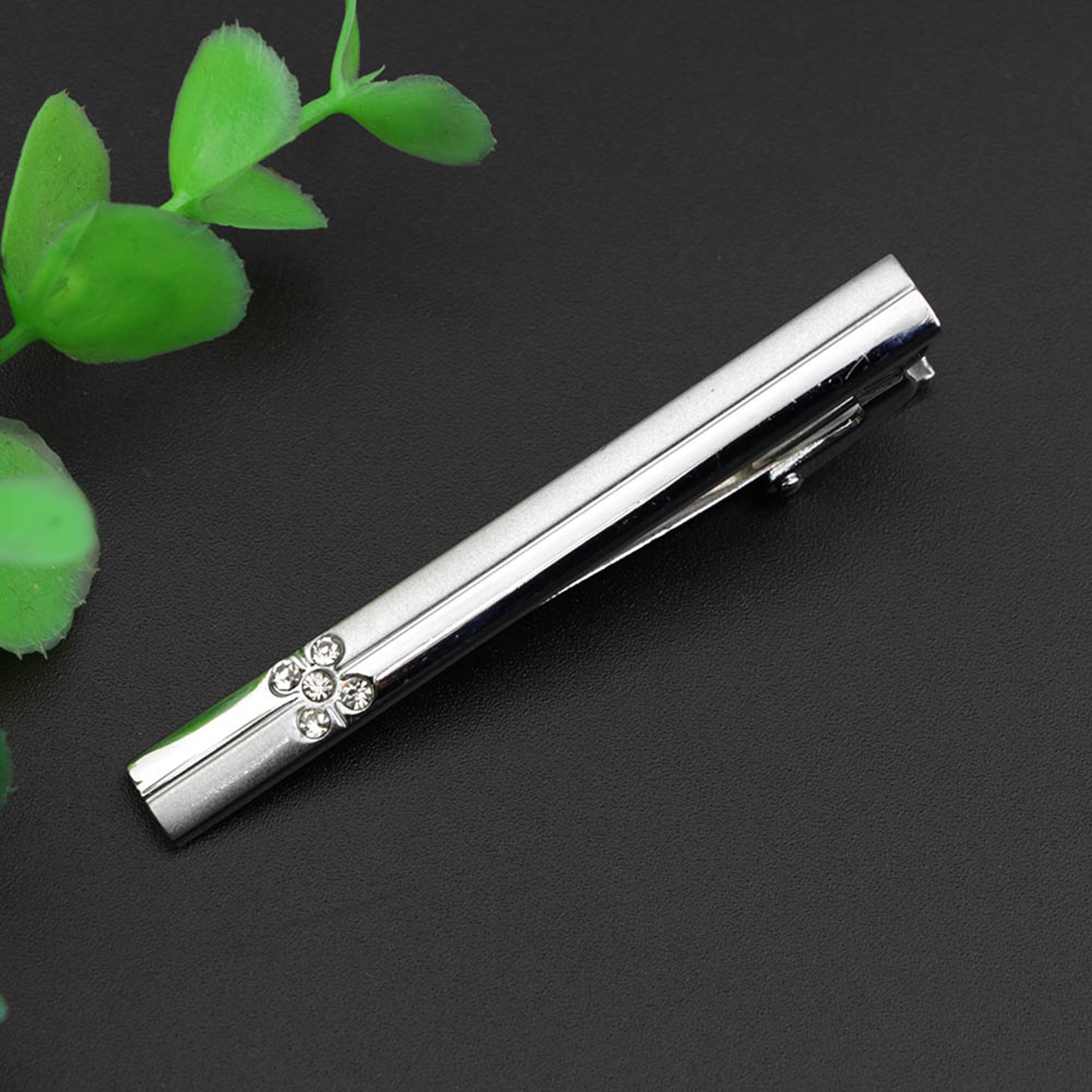 Stropdas Clip Voor Mannen Nicktie Accessoires Mode Stijl Metalen Tone Carving Eenvoudige Bar Business Sluiting Praktische Pin