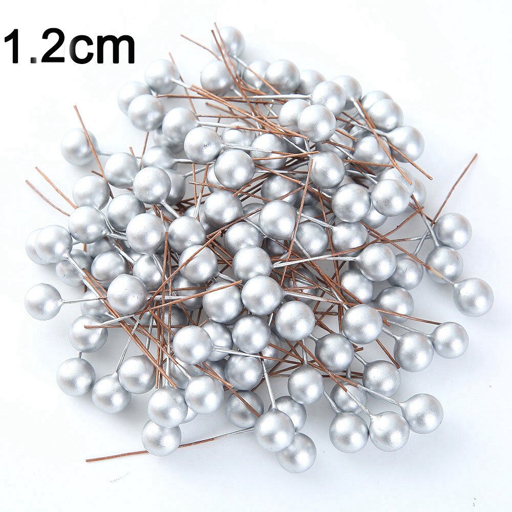 50 st 1.2/1.5cm konstgjorda blommor frukt pärla ståndare plast bär till bröllop jul år gör det själv låda dekorerad krans: Silver-