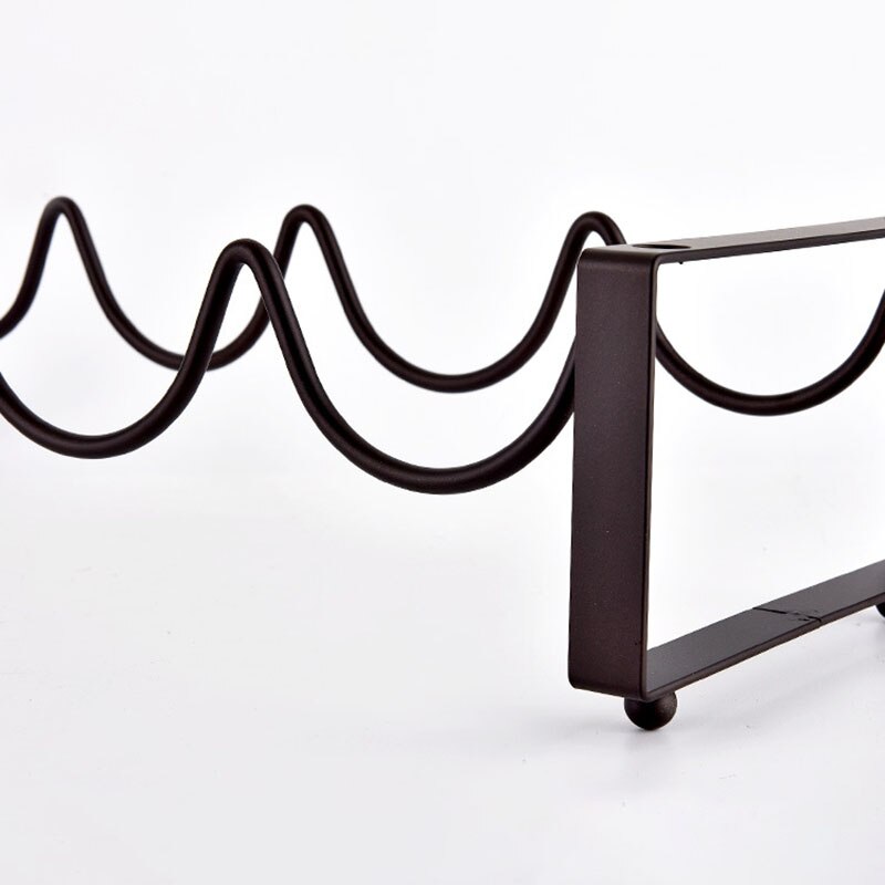 Red Wine Rack European Style Wrought Iron Restaurant Decoration Wine Frame Stacking Wine Bar Bottle Home Storage Rack