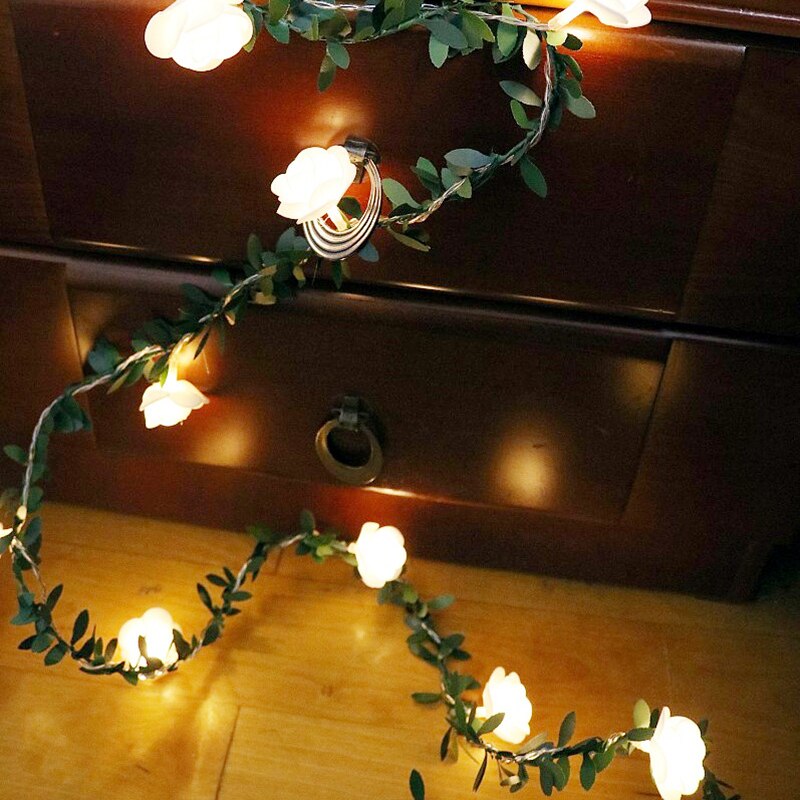 1.5m 3m 6m rose flower vine led string lys batteri/usb drevet grøn blad guirlande lampe til valentinsdag bryllup jul: 1.5m 10 lysdioder / Batteridrevet