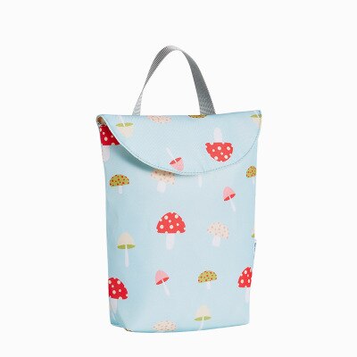 Multifunctional Baby Diaper Organizer Reusable Waterproof Prints Wet/Dry Bag Mummy Storage Bag Travel Nappy Bag: Colorful mushrooms