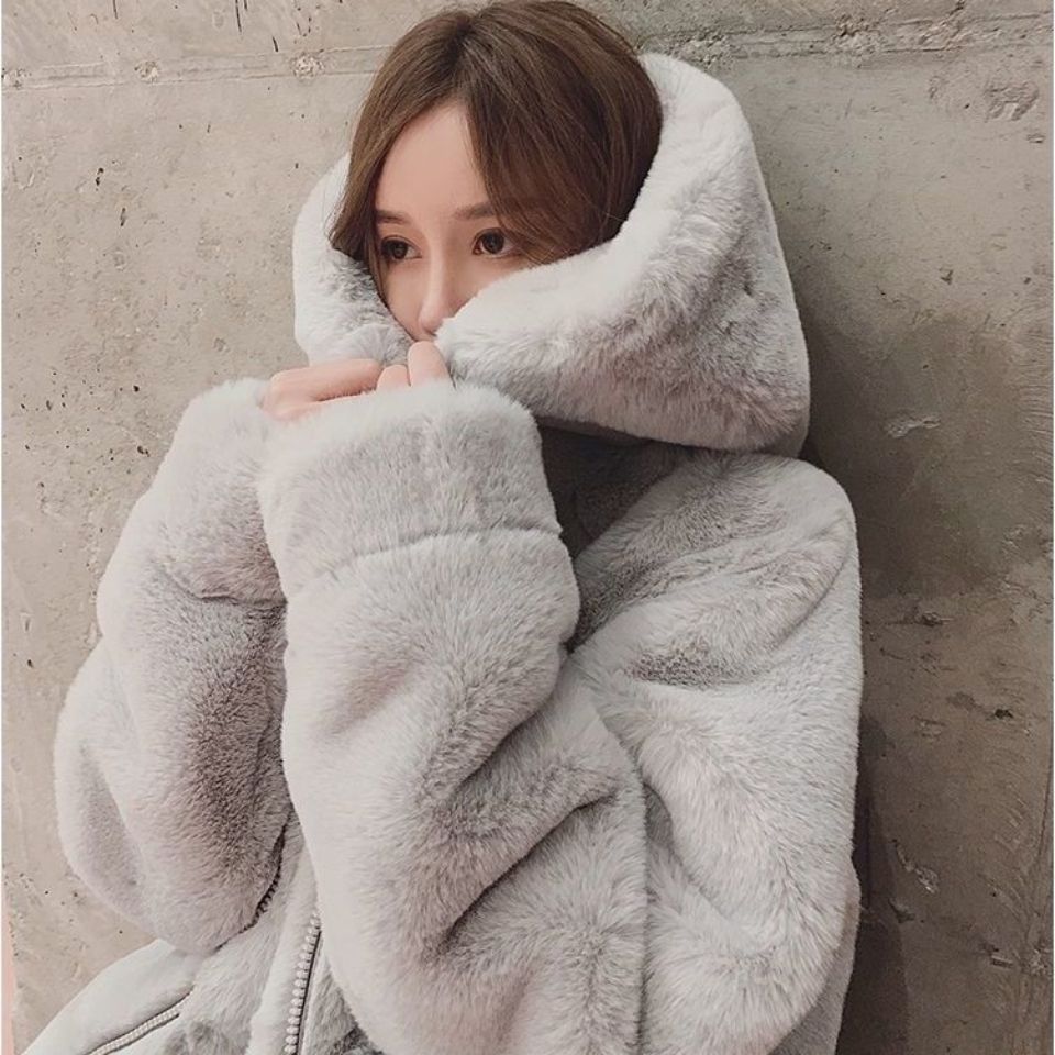 2024 Jas Dames Herfst en Winter Losse Pluche Faux Konijnenbont Capuchon Vest Dames Casual Mode Middellange Lengte Bontjas