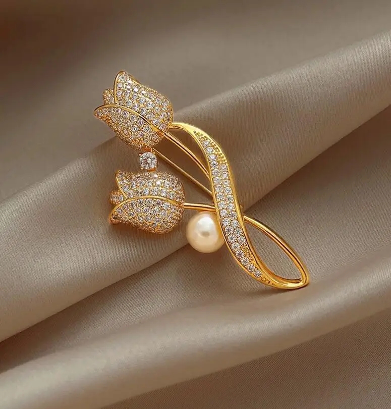 Broche Papillon Avec Strass - Accessoire élégant Pour Femmes - Pour Fêtes, Mariages, Tenues Formelles - Vert, Dimensions 3,8 X 3,7 Cm - 9