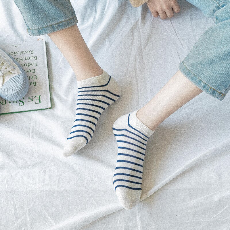 1 paar schattige harajuku-sokken in britse stijl, blauw gestreepte geruite sokken, geometrische katoenen dames, comfortabele zwarte wintersokken