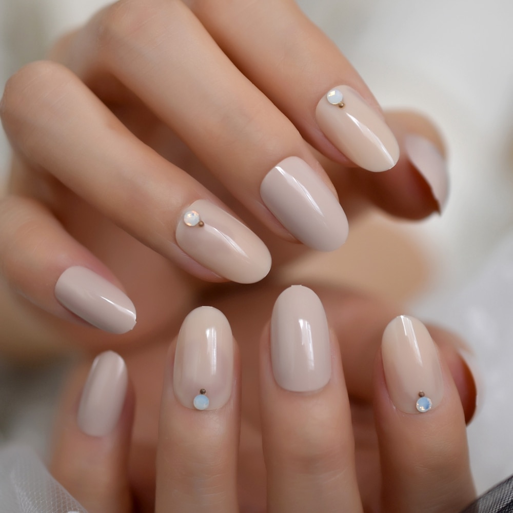 Codzienne sztuczne paznokcie krótkie średniej wielkości owalne prasy na paznokcie kolor manicure dekoracyjne porady z dżetów: L5601