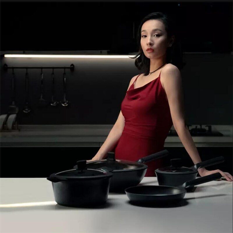 Xiaomi Huohou NonStick Super Platinum Frying Pan Wok Stockpot Milk Pan Durable Easy to Clean High Temperature Reminder Kitchen