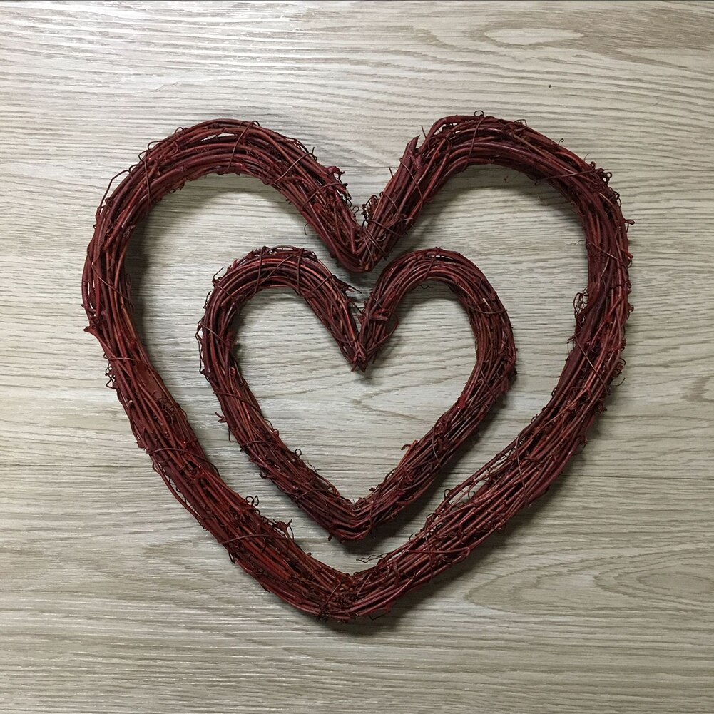thumbnail image 2 of Heart-Shaped Rattan Wreath Garland – Dried Flower Decor For Christmas, Parties, DIY 2 of 2