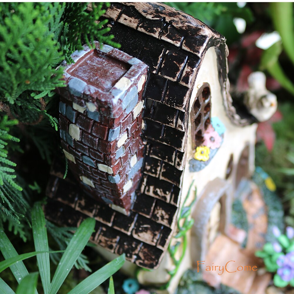 Fairy House Large Rustic Miniature Garden Villa Cottage Resin Fairy Garden Decor Miniature Woodland Gnome Hut House Dwellings