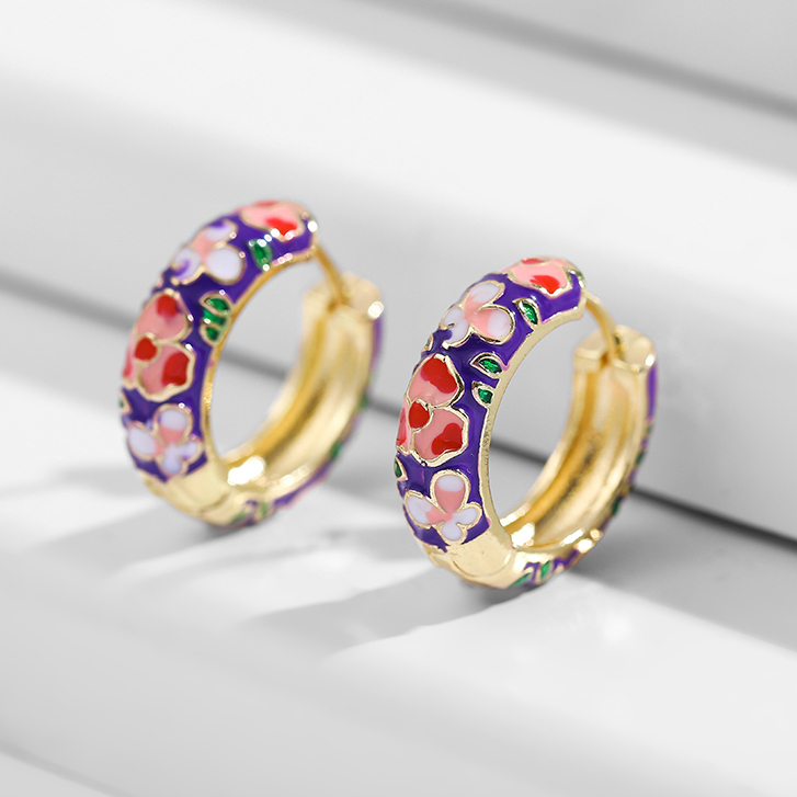 Orecchini a cerchio piccoli con fiori colorati Vintage ▾ Smalto in metallo Fiori e piante Cerchio Huggie cerchi Regalo di gioielli alla moda femminile: Zinco bianco blu placcato