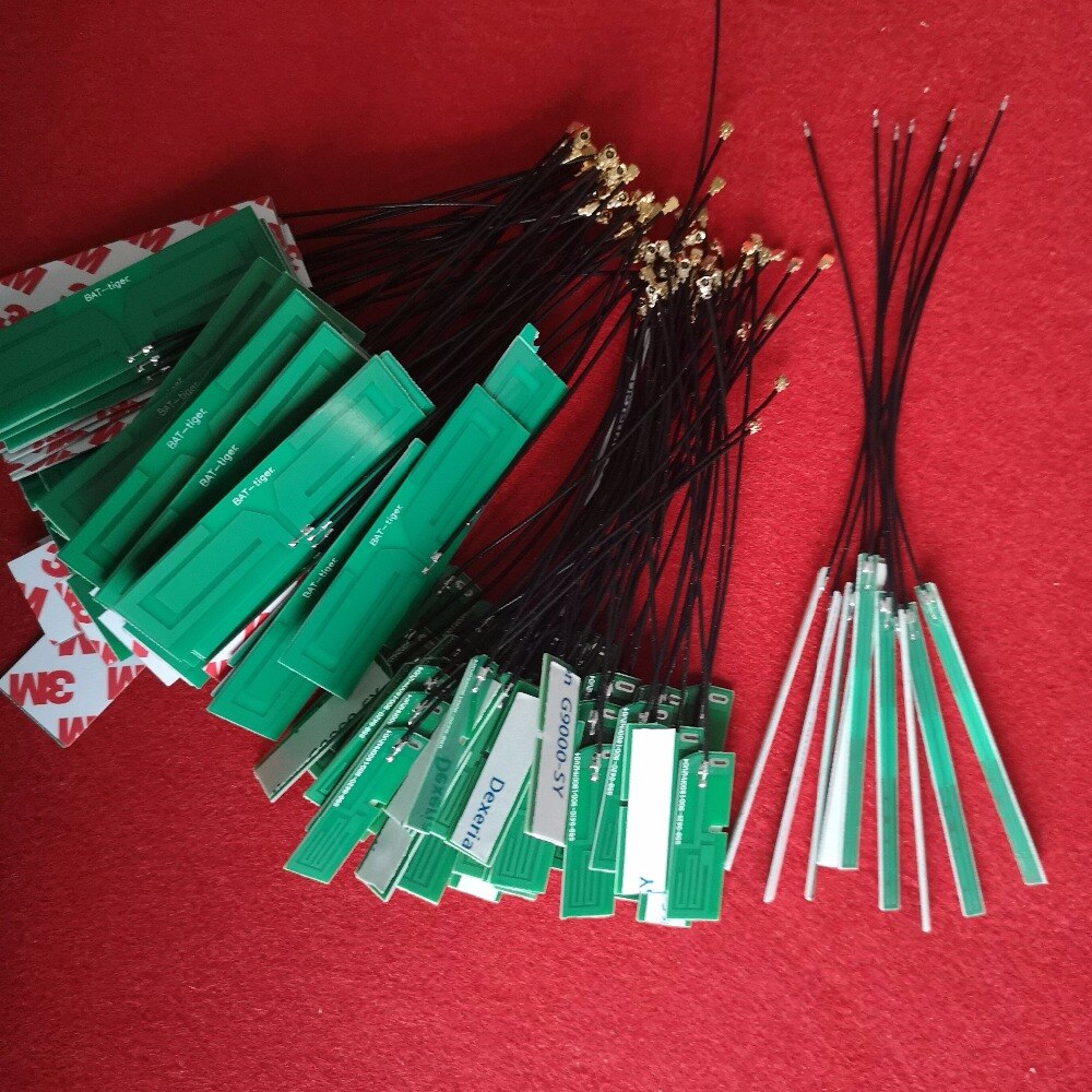 8dbi Rfid Antenne Uhf Rfid-lezer Antenne Uhf 700 ~ 960Mhz Breedband Antenne Pcb Antenne Ipex/sma Interface 75*25Mm