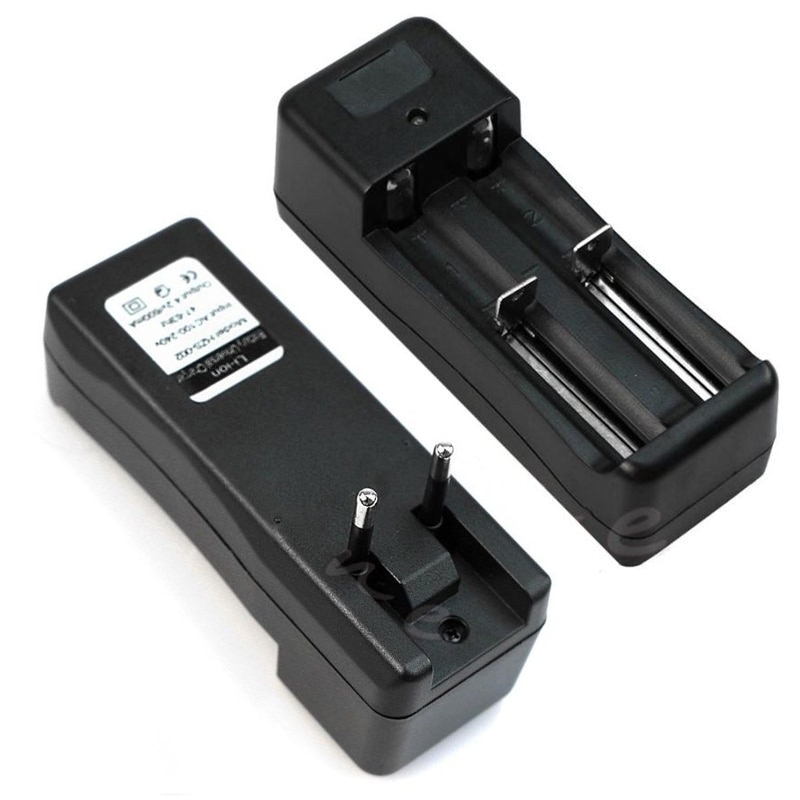 Universele Dual Slots Lader Voor DC3.7V 18650/14500/16430 Li-Ion Batterij Kortsluiting Bescherming: Default Title