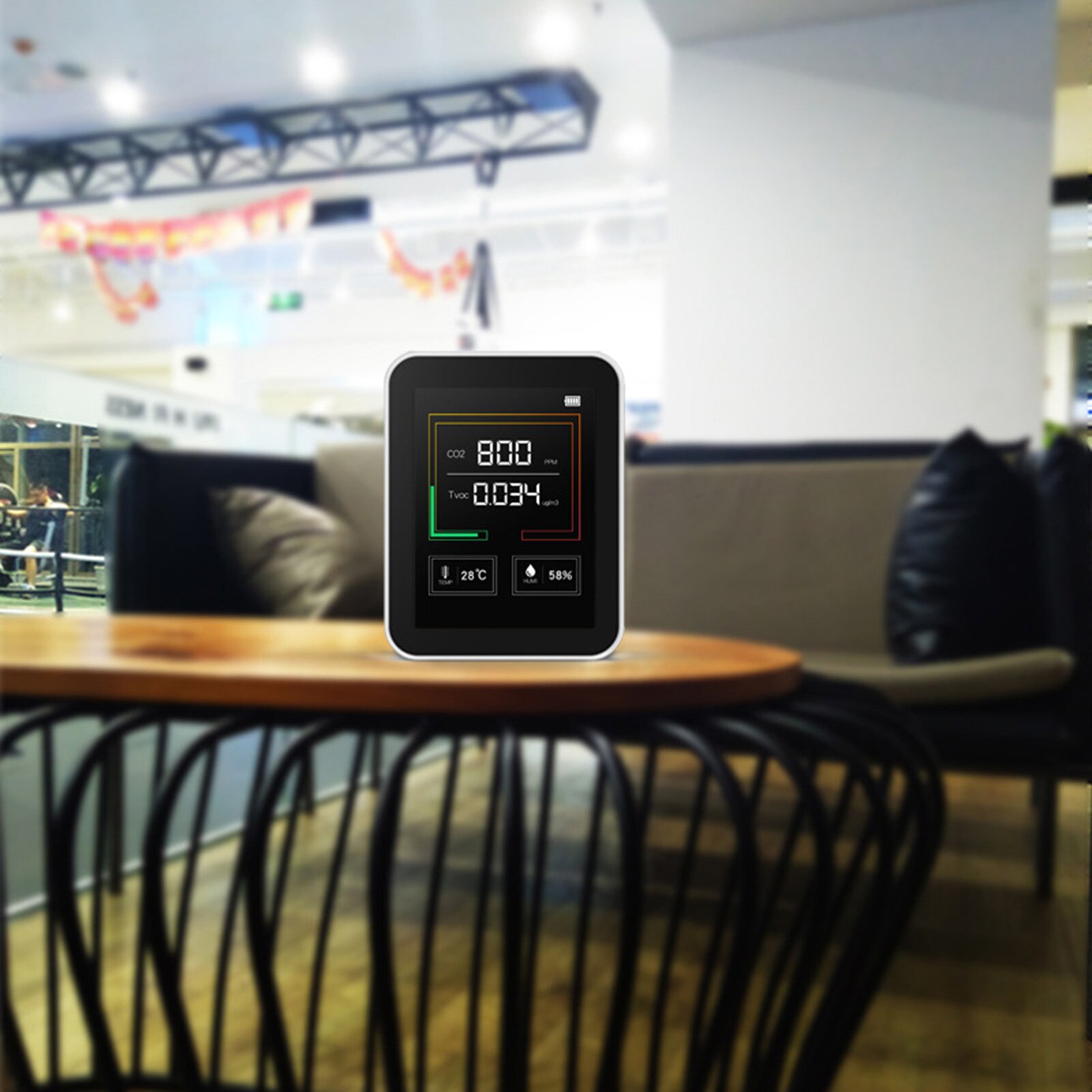 CO2 Concentration Detector Indoor Pollutant TVOC Air Analysis Temperature and Humidity Detection Portable Detector