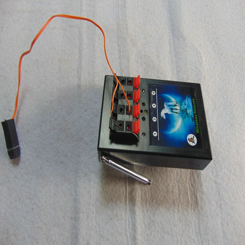 24 sinais fogos de artifício sistema iluminação controle remoto receptor ZY04R-3 máquina casamento sem fio frio led fonte festa palco