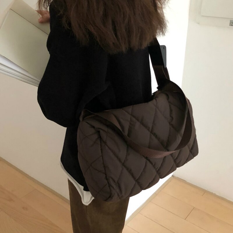 Zwarte Gewatteerde Retro Grote Capaciteit Zak Handtassen Vrouwen Tas Stijl Mode Alle-Match Eenvoudige Schouder zak