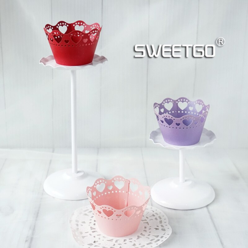 Bruiloft cupcake side 10 stks/pak hartvorm hol papier cupcake omliggende rand bakvormen cake tools wit/blauw/roze/zilver