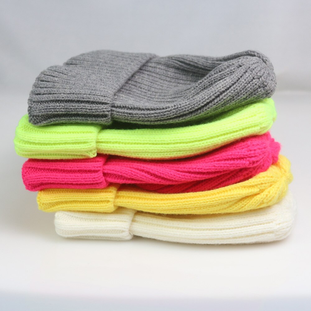 Jasny zwykły czapka dzianinowa zimowe damskie czapki puste szydełkowe paski Skullies czapka neonowy żółty gorący różowy szary biały