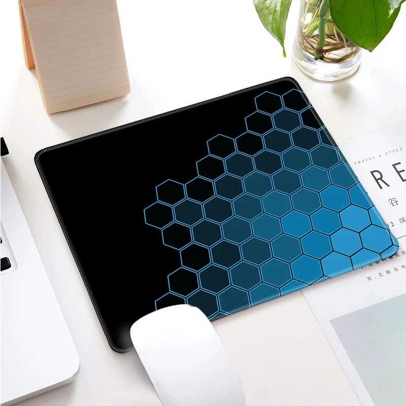 Małe podkładki na klawiaturę z blokadą krawędzi Podkładka pod mysz komputerową Gabinete Mausepad Podkładka na stół komputerowy Geometric Art Gaming Office Akcesoria: XS / W kolorze khaki