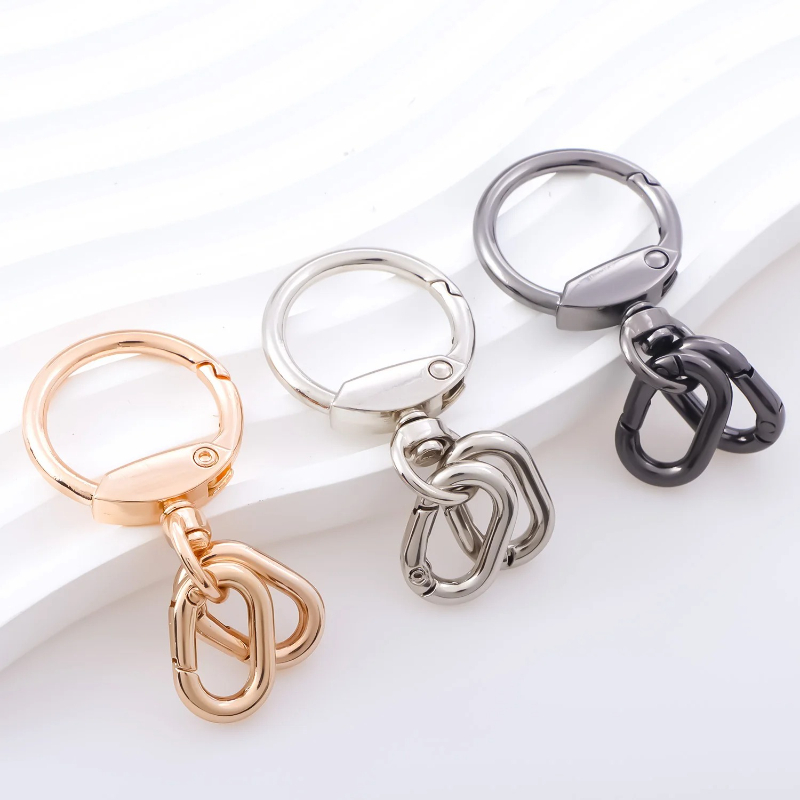 Ensemble de porte-clés robuste: Clips multifonctionnels à anneau en D et mécanisme de verrouillage sécurisé pour système de gestion des clés de bureau