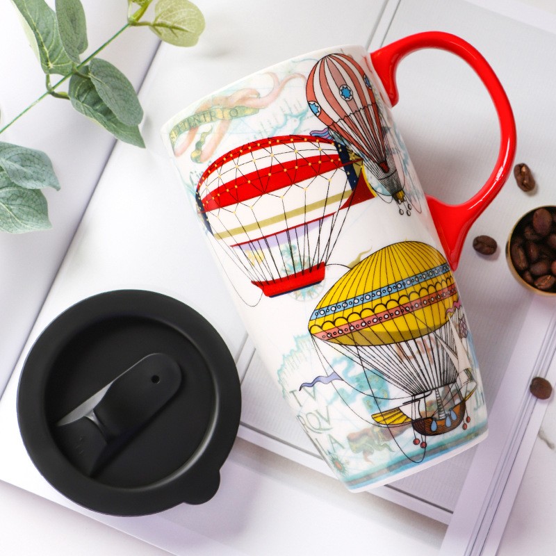 Tazza di porcellana dipinta a mano tazza di caffè in ceramica di grande capacità con coperchio ufficio casa coppia tazze di succo d'acqua in ceramica tutto'ingrosso