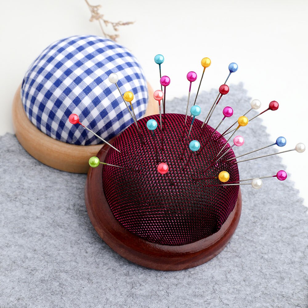 Cupcake Shape Pin Cushion Wrist Strap Random DIY Craft Cotton Fabric Needlework Accessories Red Plaid Needle Safety Pin Cushion