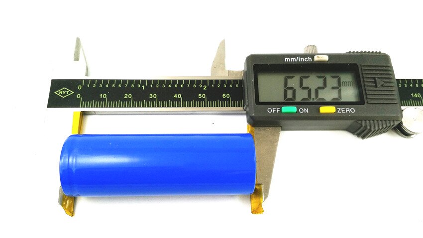 2pcs 3.7v 22650 rechargeable lithium ion battery li-ion cell 3000MAH ICR22650 for LED flashlight torch and speaker