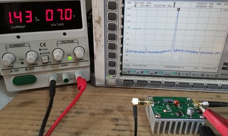 DYKB 8W 433MHz RF Power Amplifier 400-460MHz High Frequency FOR Digital transmission SMA-k Ham Radio