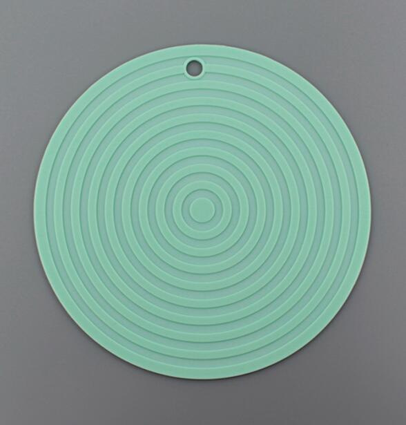 24cm silikone grydelapper fortykket varmebestandig bordskånermåtte coaster bordpude dækkeserviet krukkeåbner cool værktøj overfladebeskyttere: Grøn