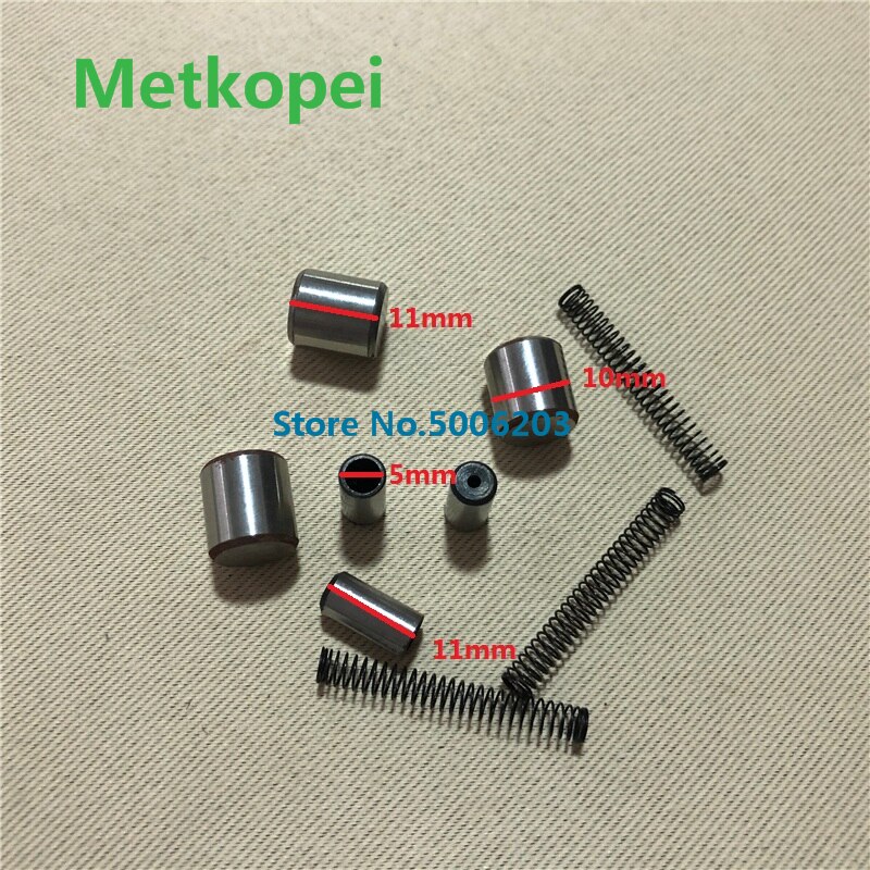 Motorcycle GS125 GN125 starter clutch /one way clutch bead with spring for Suzuki 125cc GS 125 parts