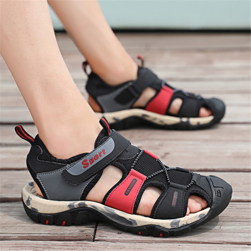Sandalias con punta envolvente para hombre, zapatos deportivos transpirables para exteriores, anticolisión, zapatillas de playa antideslizantes para verano