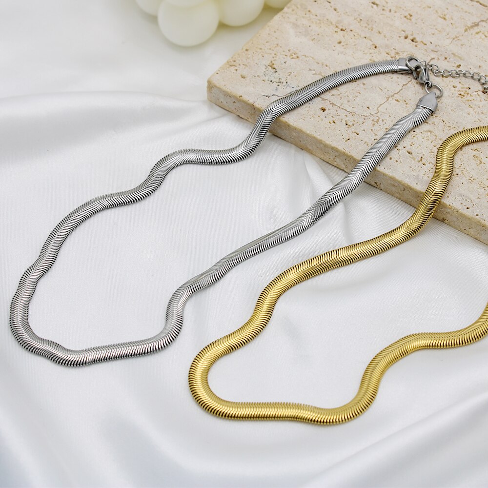 Aço inoxidável quente moda unisex cobra colar gargantilha feminino herringbone ouro cor corrente para jóias femininas