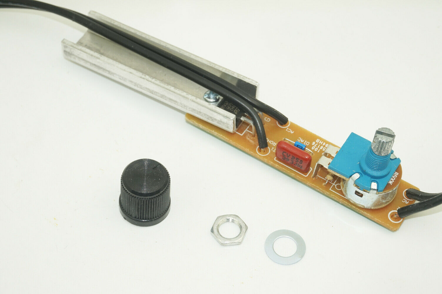 Lamp Light Rotary Dial Dimmer Switch 500W Halogen Incandescent 120V AC / 240V AC