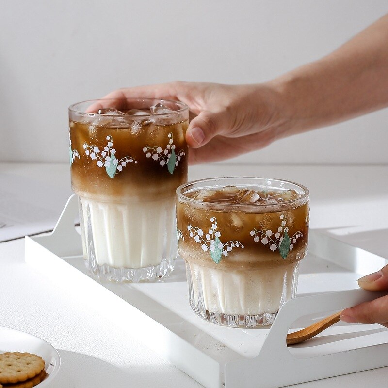 Muguet fleur verre clair tasse corée café lait jus tasse verre frais fille coeur lait thé tasse