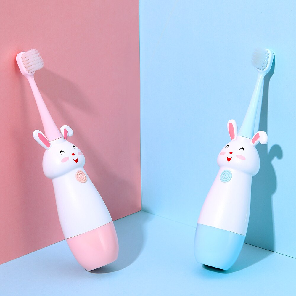 2022 nuovi bambini caldi simpatico modello di cartone animato spazzolino elettrico con testina di ricambio morbida spazzola in Silicone per mantenere i denti puliti