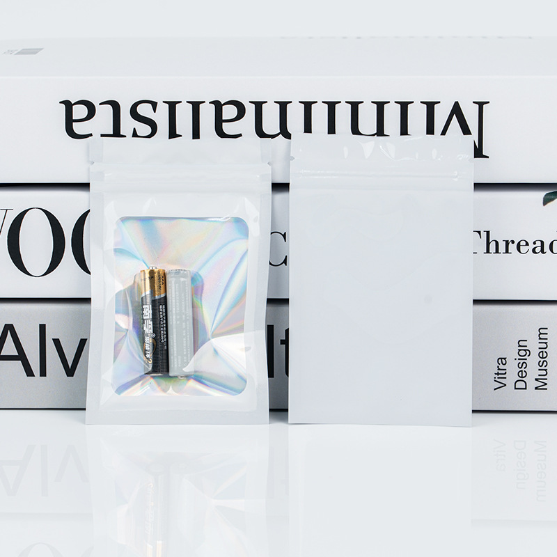 100 szt. Kolorowe Czarne Holograficzne Torebki Mylarowe Samozamykające z Zamkiem Błyskawicznym i Okienkiem, Plastikowe, Zapobiegające Nieprzyjemnym Zapachom: Czerwony