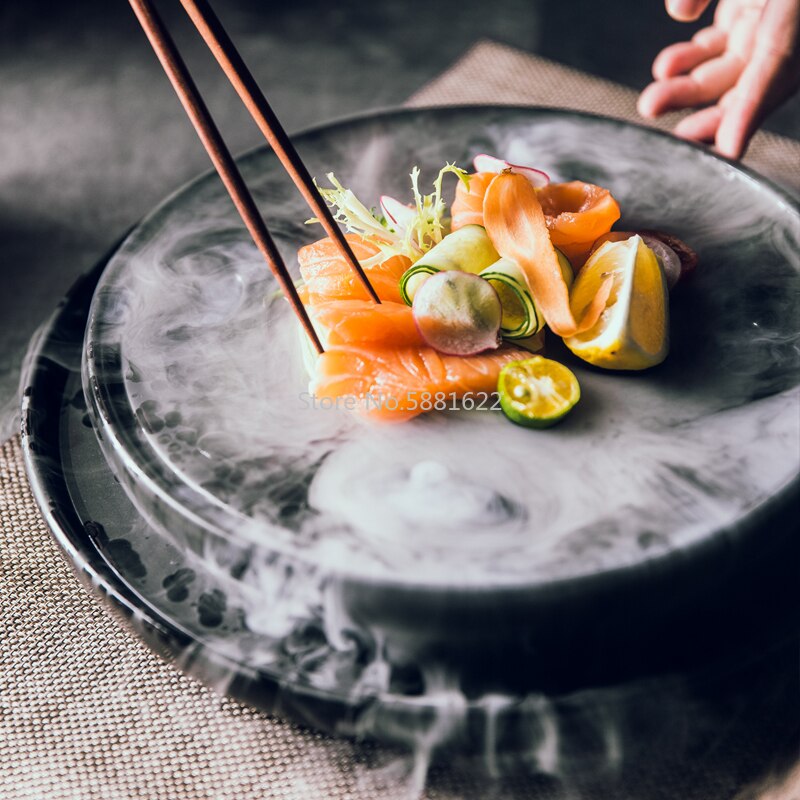 Plato de hielo seco Sashimi , plato para servir japonés, salmón, mariscos, Sushi, restaurante de gama alta