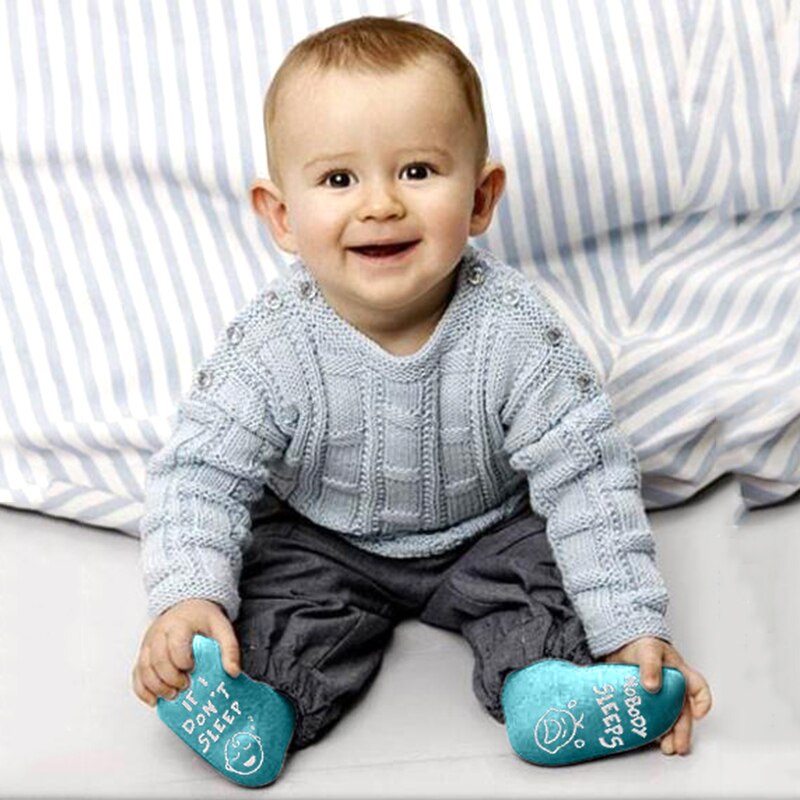 Calcetines para bebé con frases bonitas, de algodón, para niños y niñas, calzado cálido antideslizante, accesorios para bebé, para niños, color blanco