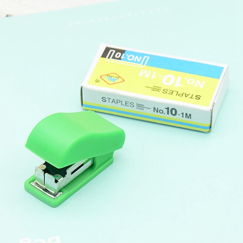 1Stck Kawaii Mini Kleine Mehrfarbig Hefter Nützlich Mini Hefter Klammern Gesetzt Büro Verbindlich Schreibwaren