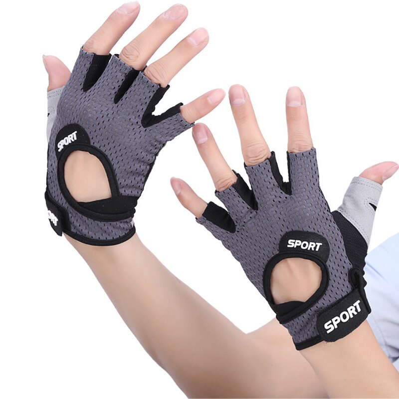 Mænd kvinder halv finger fitness handsker åndbar anti-slip vægtløftning håndvægt vandret bar træning handsker: H / L