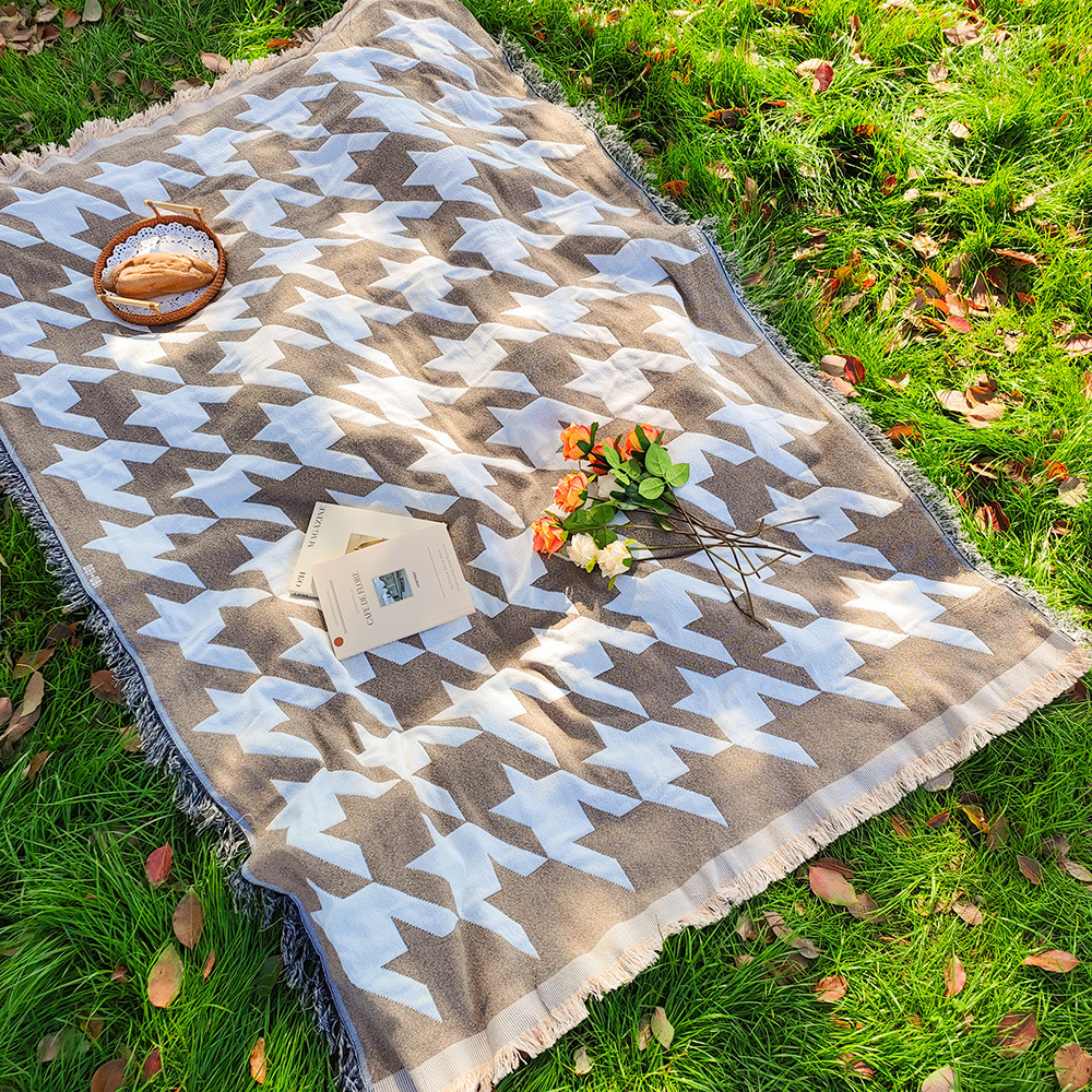 Nueva estera de Picnic a cuadros bohemia, manta para acampar en interiores y exteriores, tela de Picnic de punto portátil, funda para sofá, mantas para tienda: Queen / Caqui oscuro