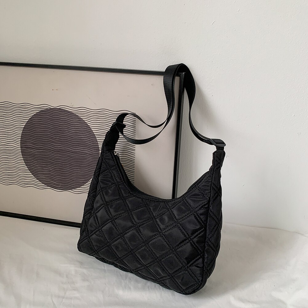 Lattice Pattern Shoulder Bag Space Cotton Handbag Women Large Capacity Tote Bags Feather Padded Ladies Quilted Shopper Bag: 31x26x10cm Black