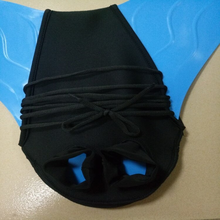 Kids/Adults Mermaid Tail Swimming Fin Snorkeling Foot Flipper Diving Swimming Assistant Tool Elastic Breathable Flippers Fins