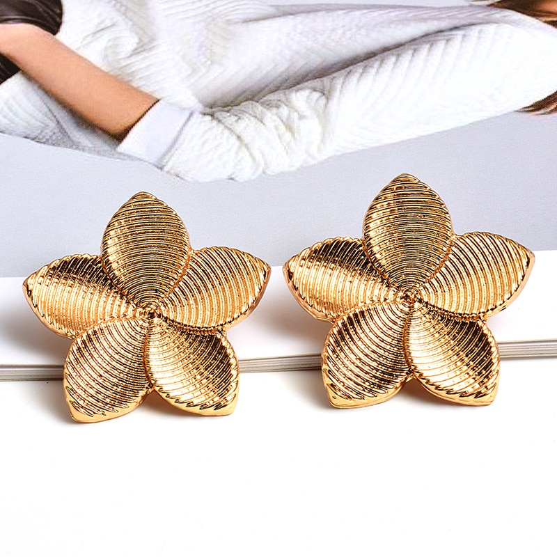 Mode Schattige Kleine Oorbellen Hoge Gouden Bloem Metalen Druppel Oorbel Sieraden Accessoires Voor Vrouwen