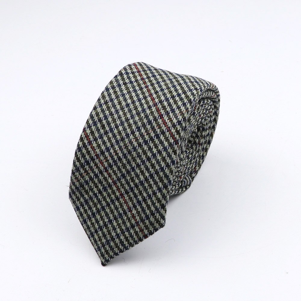 Corbata de lana de Cachemira gruesa para caballero, corbata de Color sólido de 7CM, estilo europeo Formal para de boda, ropa de , rojo, marrón, verde, gris