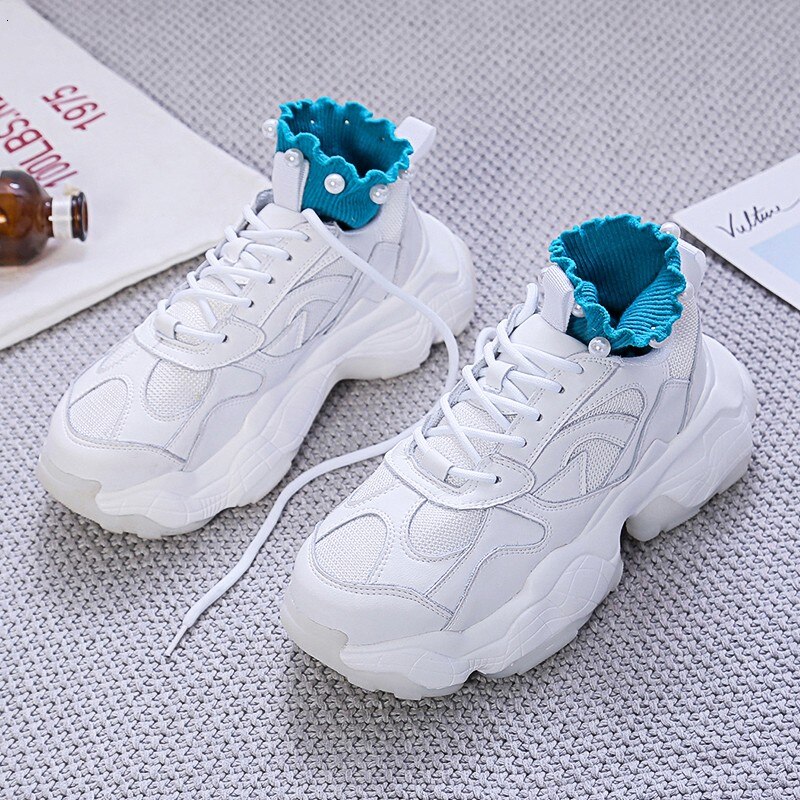 Hvite joggesko kvinner trenere plattform koreansk tykk joggesko damer tenis uformelt sko kvinne pappasko