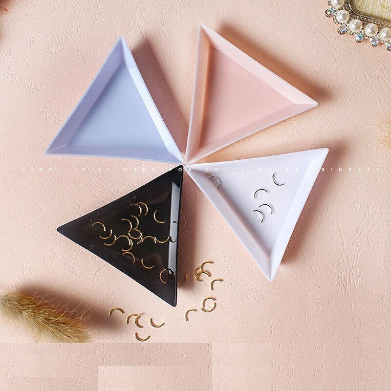 Heißer 5/10Stck Kunststoff Dreieck Nagel Fach DIY Nagel Kunst Strass Perle Kristall Sortierung Lagerung Platte Manikübetreffend Werkzeuge zubehör
